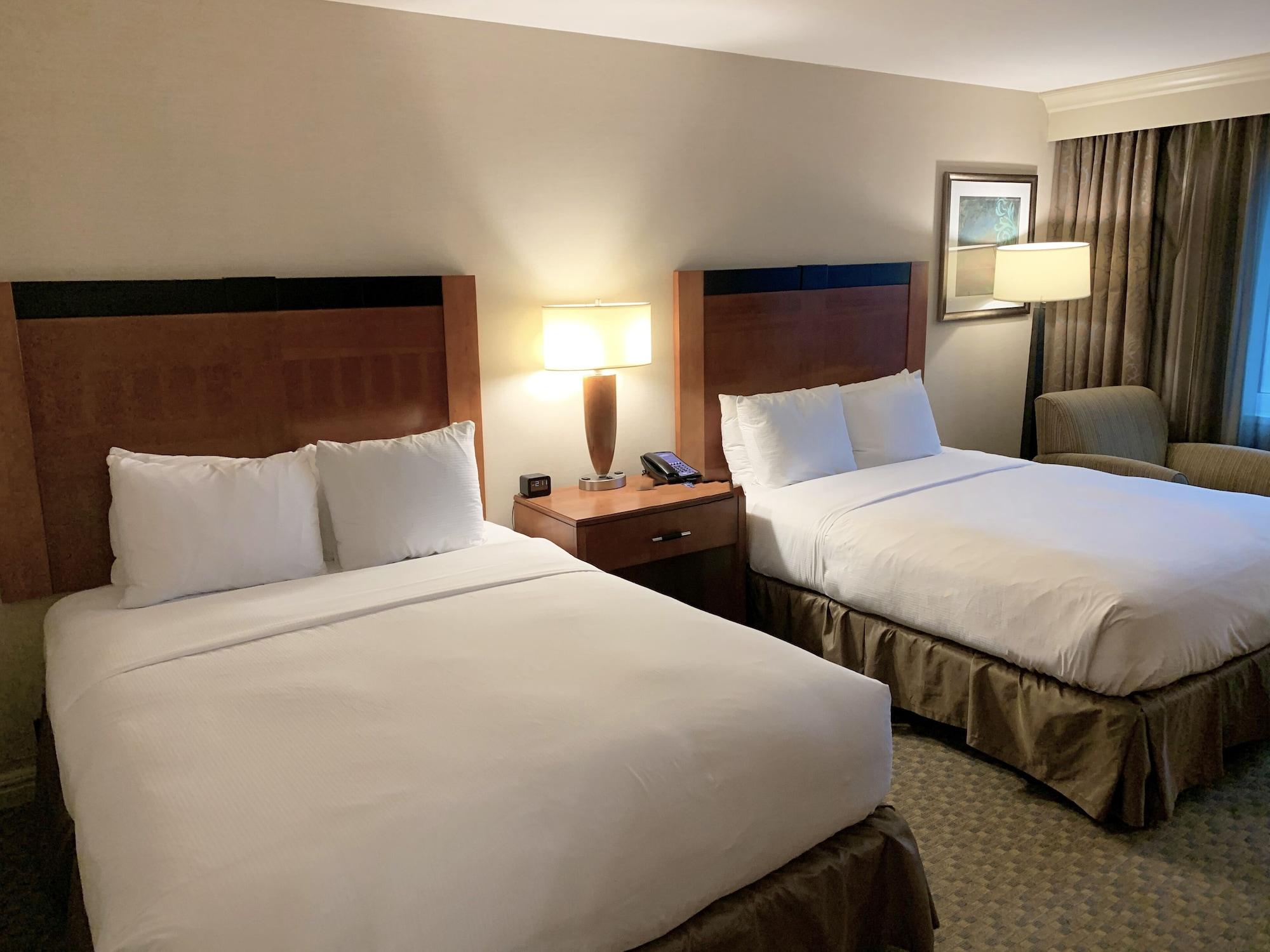 Hilton New York Jfk Airport Hotel Екстериор снимка