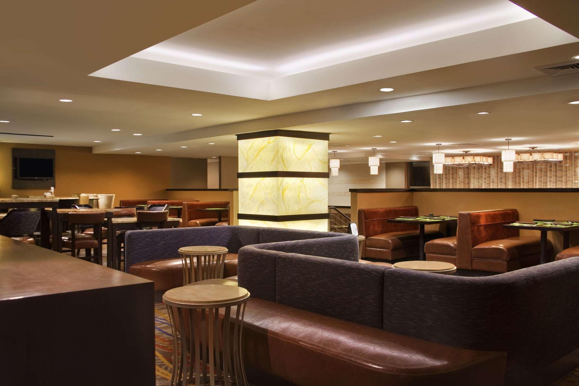 Hilton New York Jfk Airport Hotel Екстериор снимка