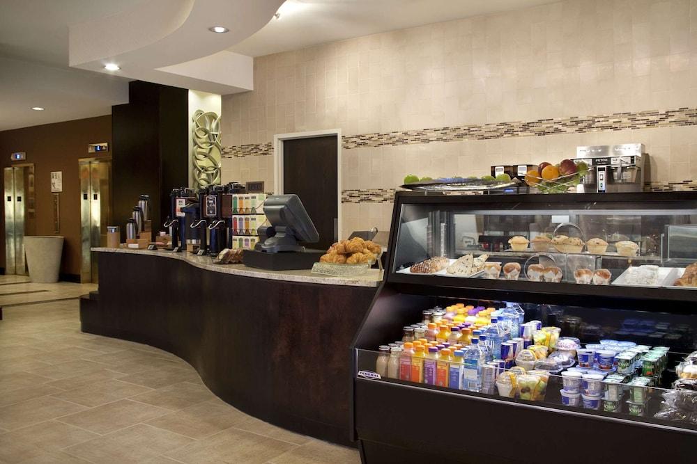 Hilton New York Jfk Airport Hotel Екстериор снимка